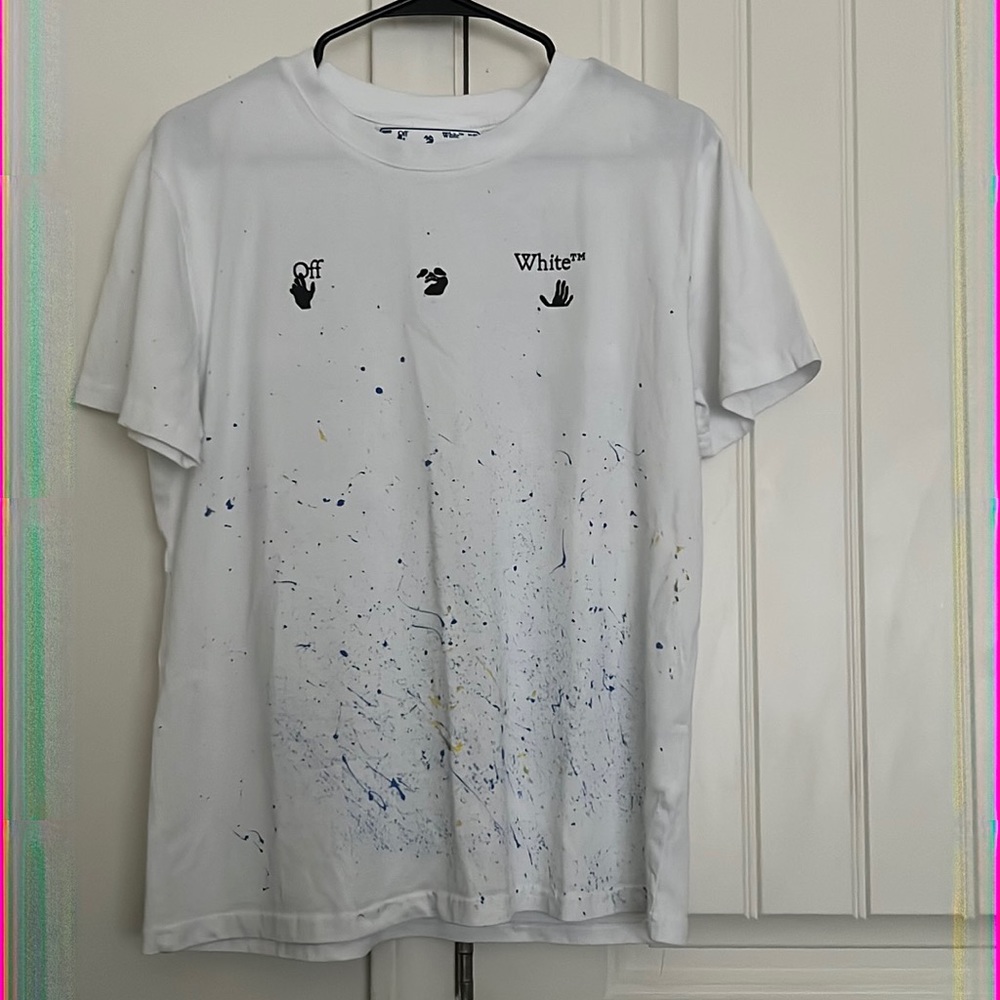 Off-White paint splatter t-shirt {SALE} (GET IT NOW🔥🔥)